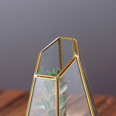 注文の大きい水晶つぼ、明確な金の幾何学的なつぼの金属+ガラス材料 サプライヤー