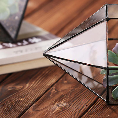 菱形の明確なガラスつぼ、耐久の幾何学的な陸生動物飼育器ガラスのつぼ サプライヤー