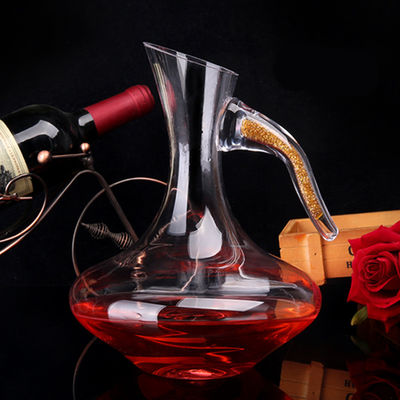 古典的な設計円形のワインのデカンター、手によって吹かれる無鉛ガラス デカンター サプライヤー