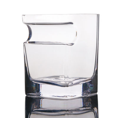シガーのウィスキーのための水晶ワイン グラスのコップの倍の旧式の厚い底 サプライヤー