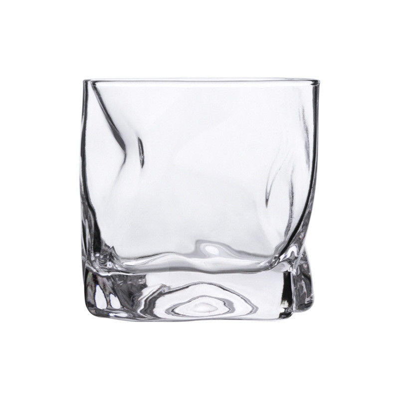 優れた無鉛水晶ワイン グラスの規則的なマグはガラスの飲むコップを揺すります サプライヤー
