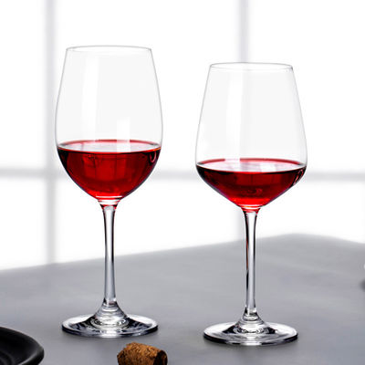 イタリア様式の8oz/240ml水晶ワイン グラスはレストランのための膨らんだ渡します サプライヤー